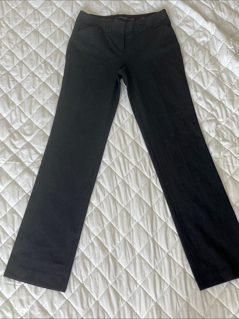 Express Design Studio Editor Flare Gray Pinstripe Trouser Pants, size 0